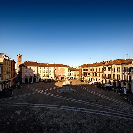 Appartamento Le Risaie Vercelli Luaran gambar