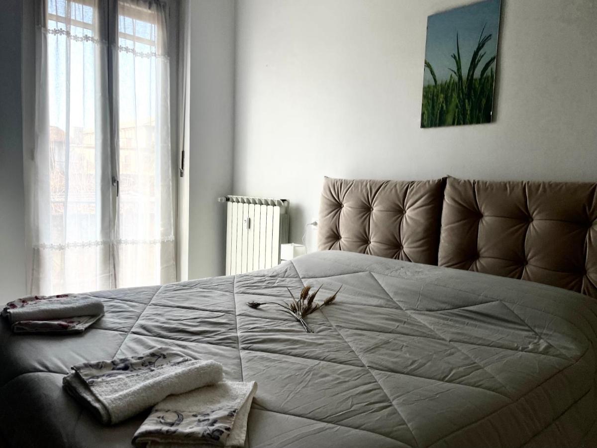 Appartamento Le Risaie Vercelli Luaran gambar