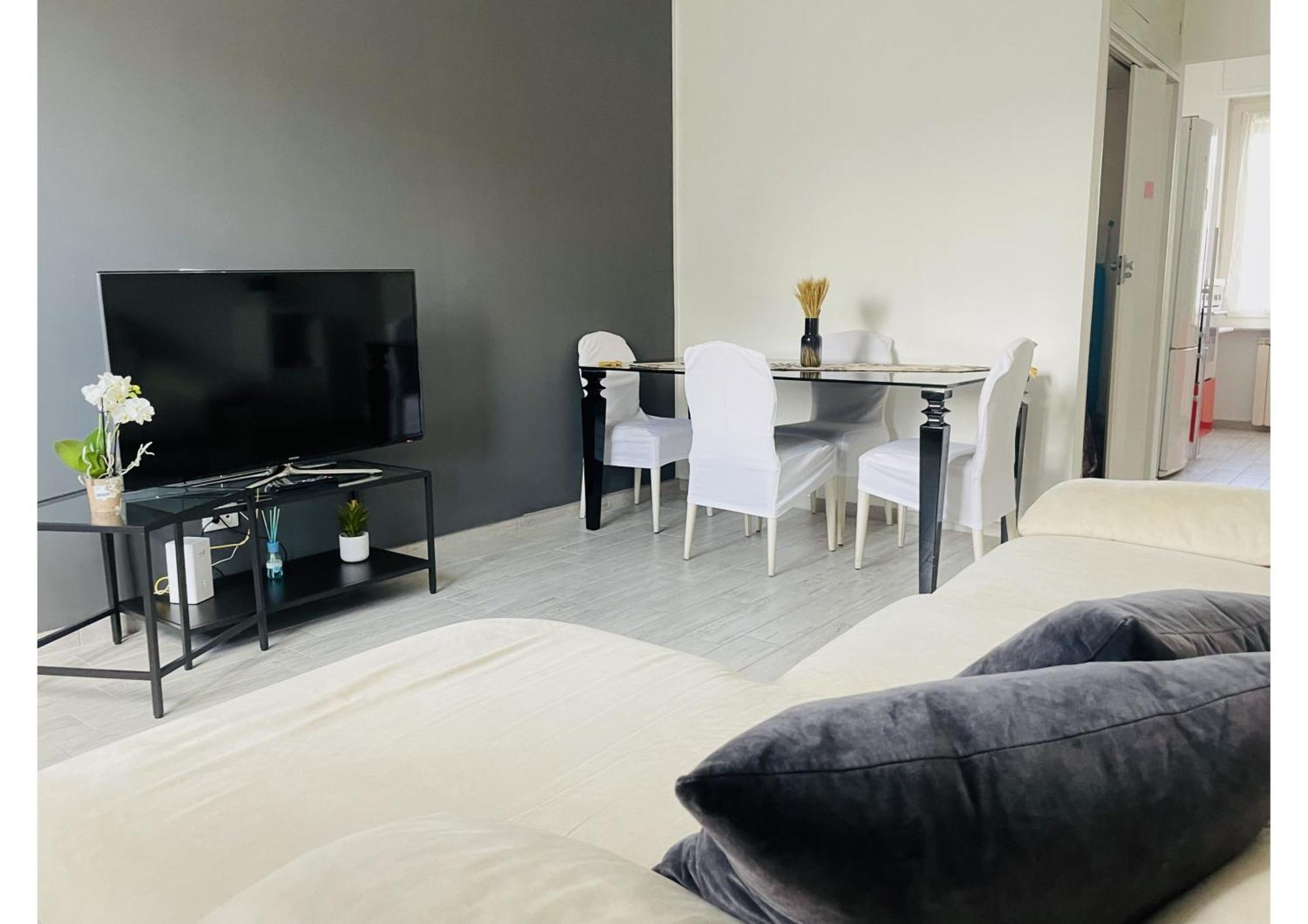 Appartamento Le Risaie Vercelli Luaran gambar